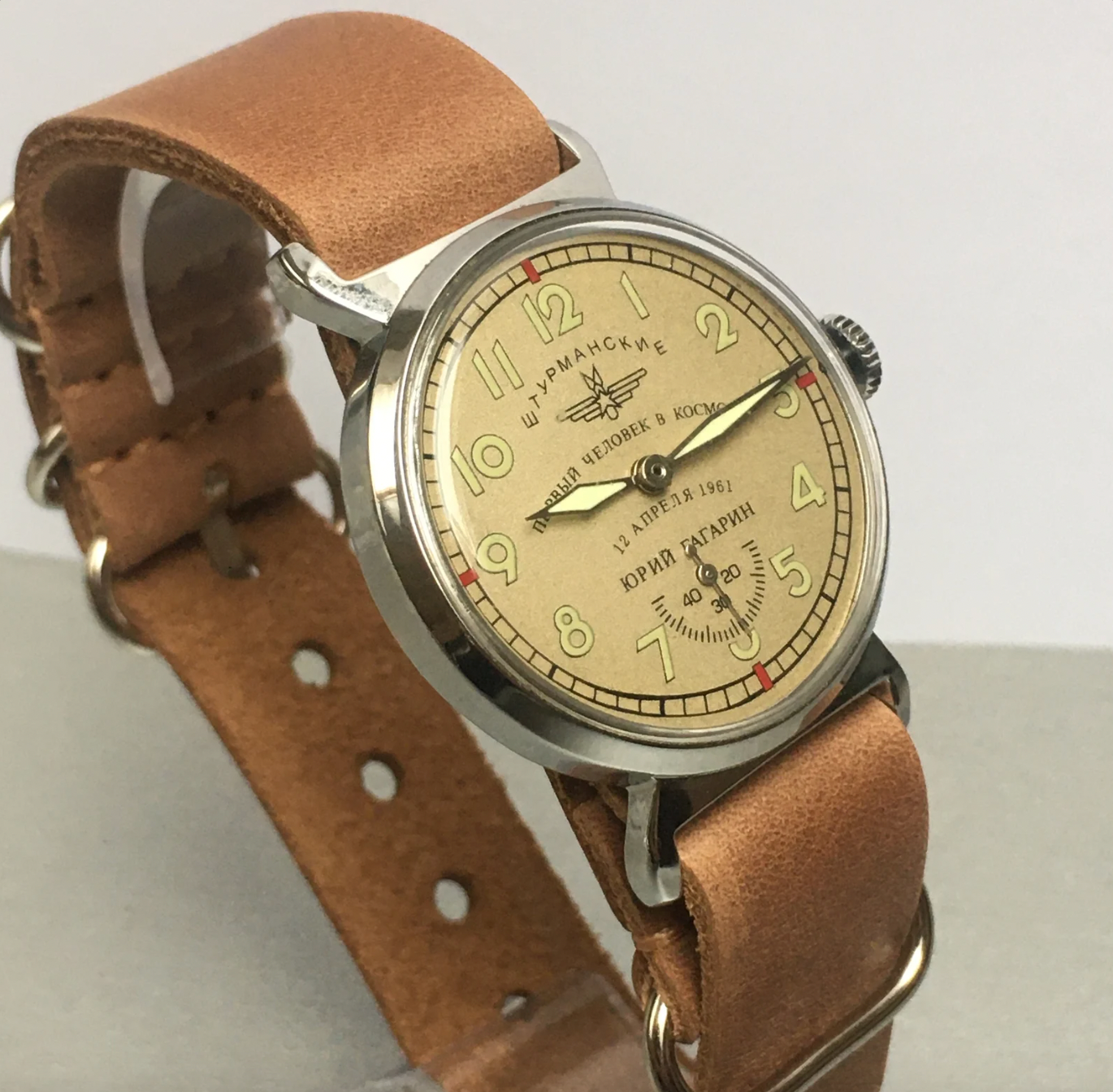 Sturmanskie Gagarin USSR Watch: Vintage Mechanical Pobeda Military Watch