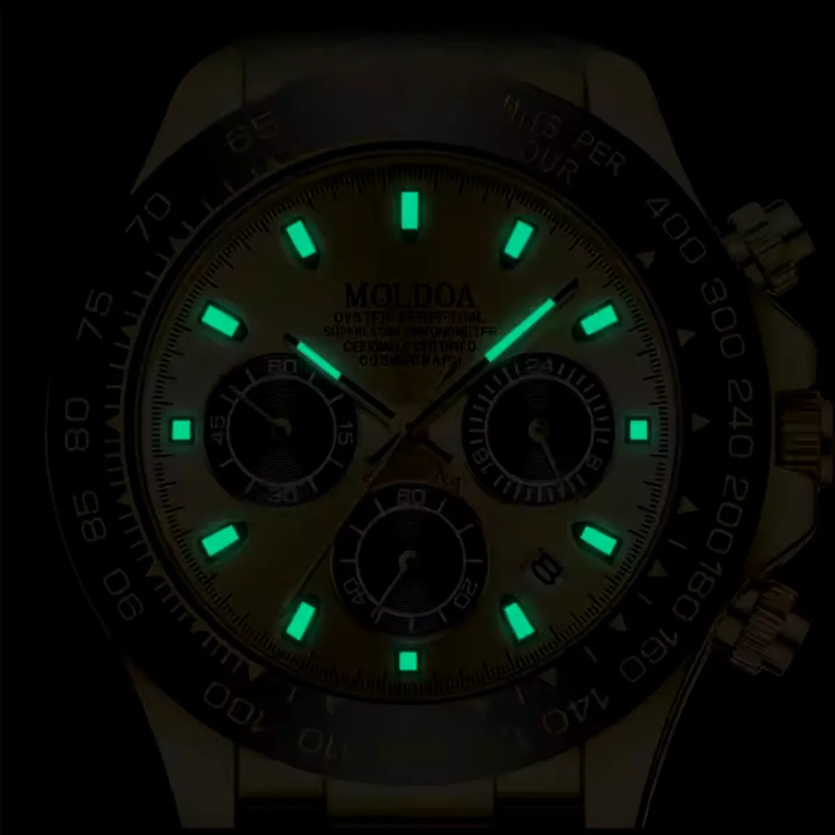 Gold Stylish Quartz Watch for Men